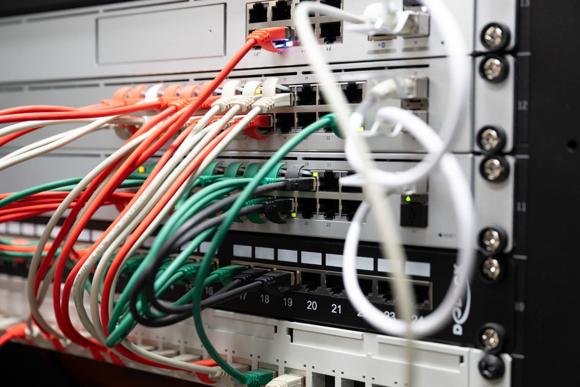 Netzwerk — Infrastruktur & Security | CoSy-Tec System-Integration